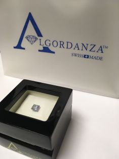 algordanza-my-memorial-diamond-with-box-1
