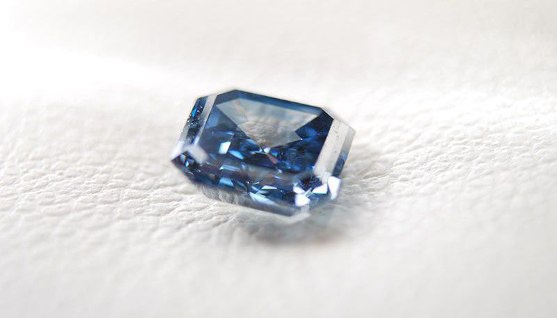 algordanza-my-memorial-diamond-emerald-ascher-diamond